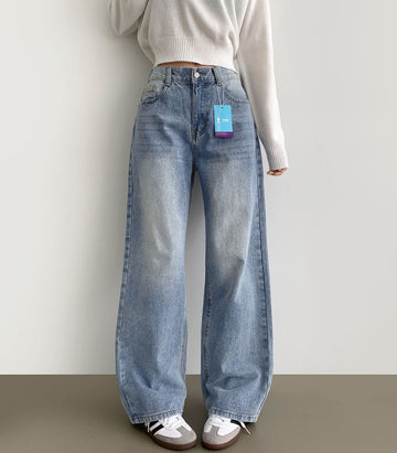 4 Season Basic Wide-Fit Washed Denim Pants